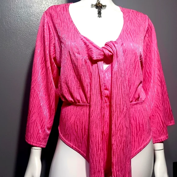 🔥NEW $49 SILKY SEXY PINK Wrap BODYSUIT SIZE 10 - Picture 9 of 12